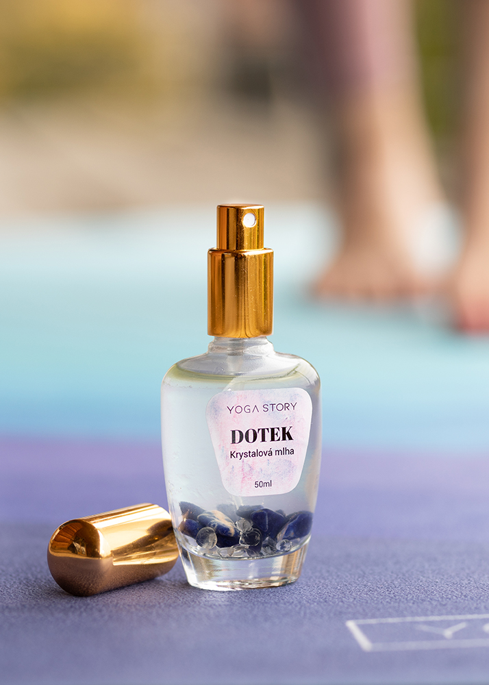 Proč používat sprej na podložku na jógu?