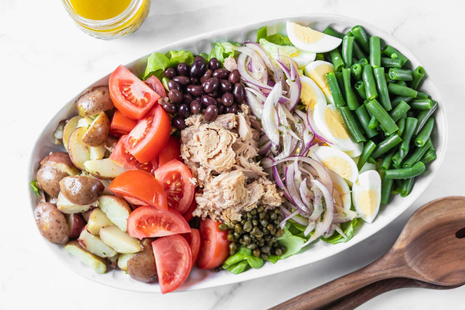 Simply-Recipes-Nicoise-Salad-LEAD-10-142a737d4d3541f28c5bc330355b2f65