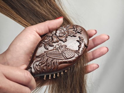 Dřevěný hřeben s gravírováním PHEONIX TOUCH