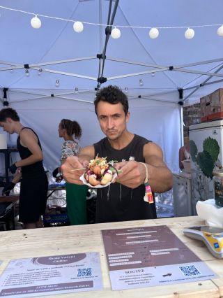 Jsme zpátky. I letos nás najdete na @inlakechfestival 🌿 A upřímně – tohle je jeden z těch víkendů, na které se těšíme celý...