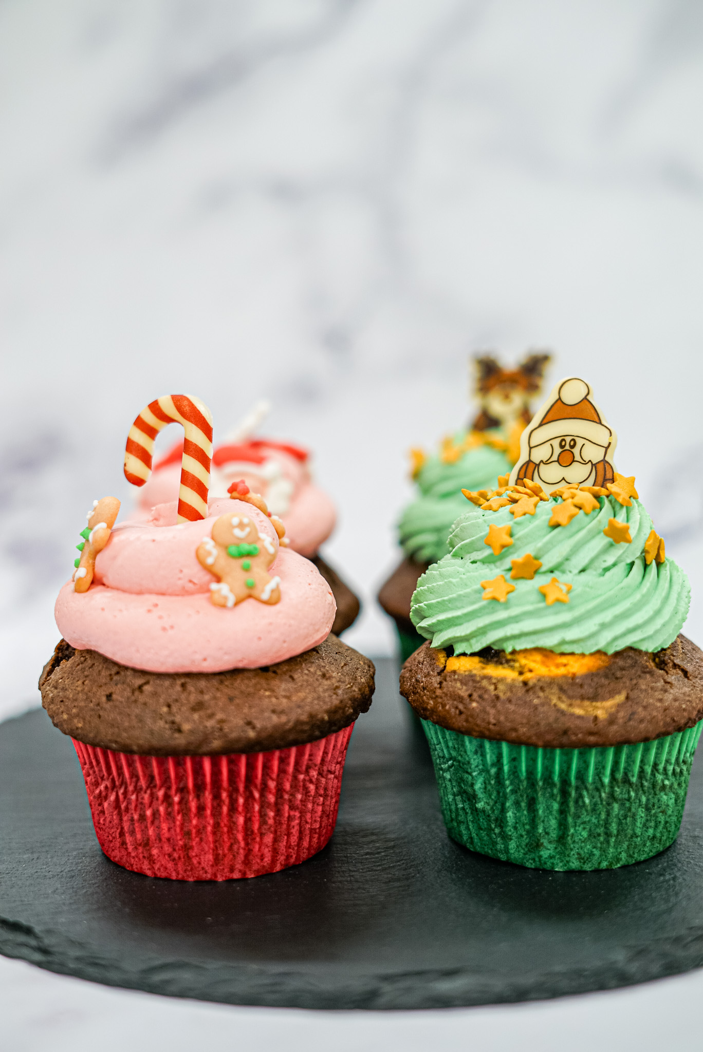 Vánoční veselé muffiny – čokoládové muffiny s pomerančem a mascarpone