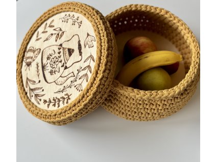 Háčkovaný košík