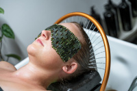 TOUCH THERAPY – vlasový rituál Za Výlohou