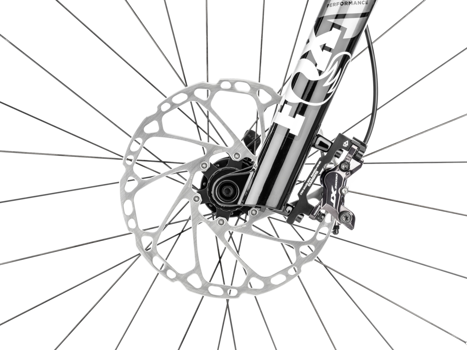 g67frl600250-game-160-7-brake-detail-view-studio-1900x1425