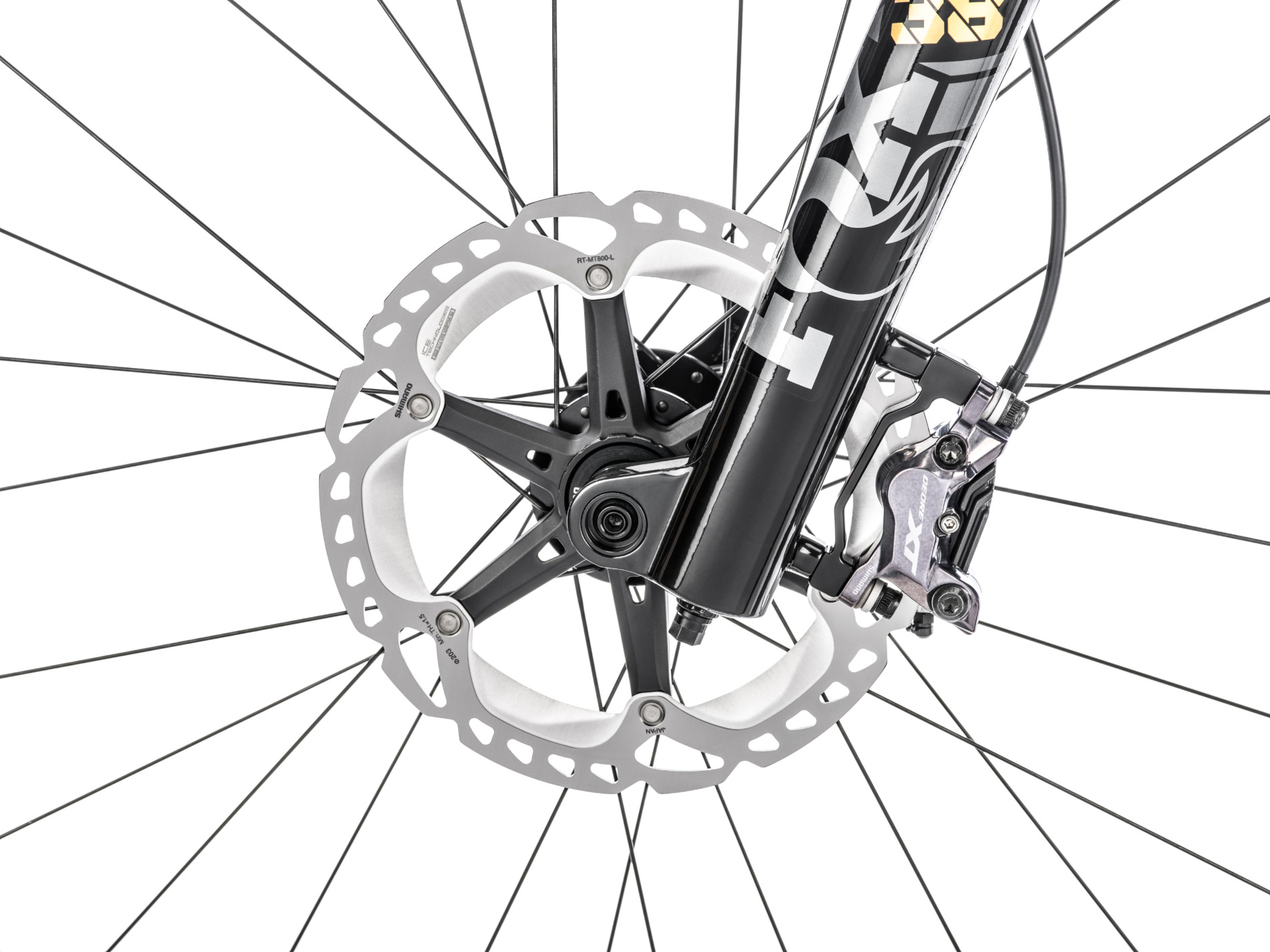 sa29fgd42230-samedi-game-ltd-brakes-detail-view-studio-1900x1425_1