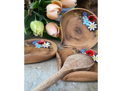 561452880 1554704502583629 3565624832123493936 n