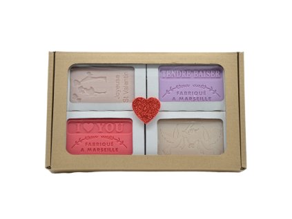 Dárková krabička valentýn bílé pozadí menší