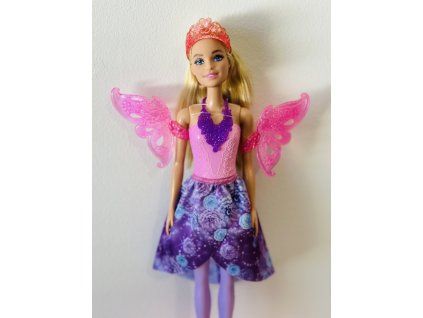 Barbie víla s křídly
