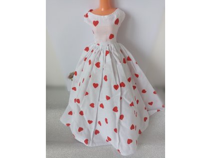 Společenské šaty se srdíčky