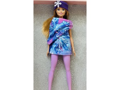 Barbie v zimním outfitu