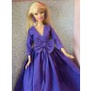 Barbie v plesových šatech