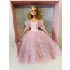 Barbie v plesových šatech se srdíčky