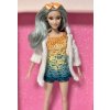 Barbie v háčkovaném outfitu