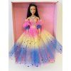 Barbie v duhových šatech s hvězdami