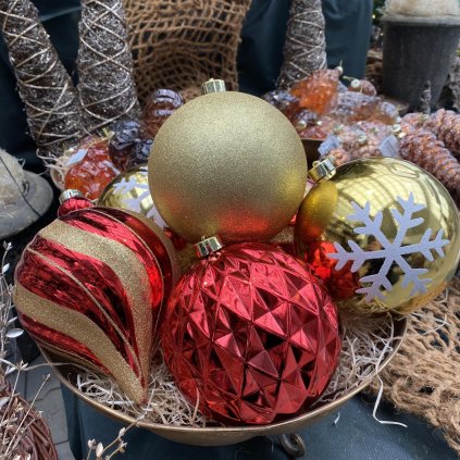 VIANOČNÁ OZDOBA - EXTRA VEĽKÁ GUĽA  (15 CM) - SADA 6 KS (Farba Zelená)