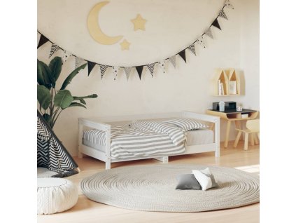 Dětská postel bílá 70 x 140 cm masivní borové dřevo 834397