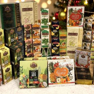 Dnes k nám dorazily prémiové čaje BASILUR ☕✨ Voňavé, elegantní a stvořené pro vánoční chvíle pohody s rodinou. 🎁 Rádi vám...