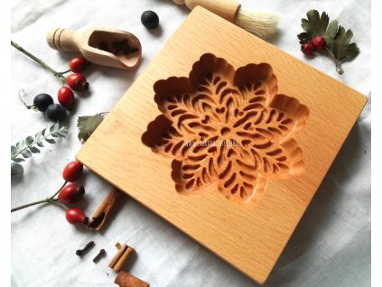 Forma dřevěná na dekorativní perník Vločka 15 x 15 cm