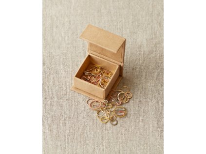PRECIOUSMETALSTITCHMARKERS OPEN WebJpgCrop 80470 1056x1232