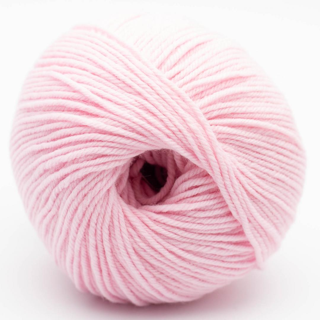 Příze vlněná Kremke Soul Wool BÉBÉ soft wash 50 g různé odstíny Barva: 02 PALE PINK