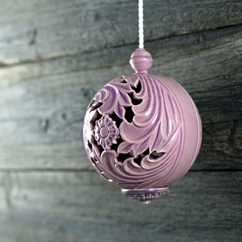 Závěsná aroma ozdoba zdobená lila keramika Vanya