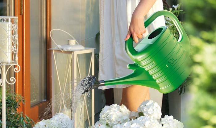 konev-10-l-s-kropitkem-zebra-zelena