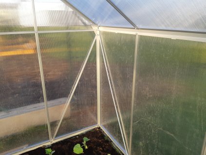 sklenik vitavia target 6200 pc 4 mm stribrny