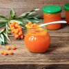 HIPPOPHAE RHAMNOIDES 'BOTANIKA' (RAKYTNÍK REŠETLIAKOVÝ)_istock