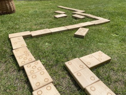 Záhradné domino