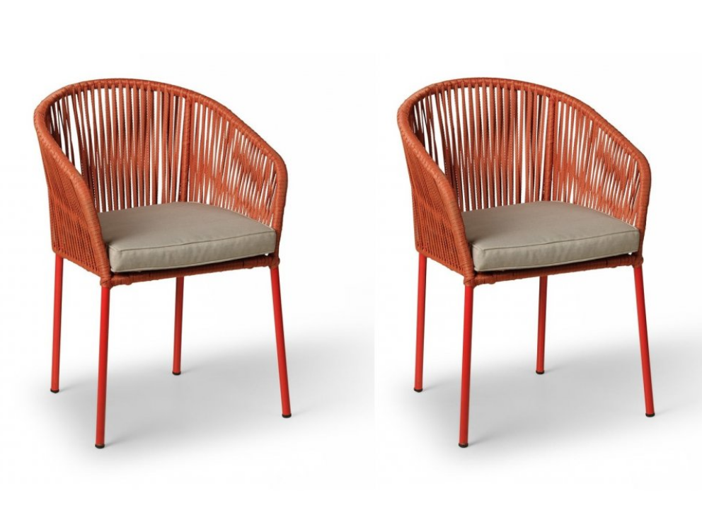 Moderní zahrada s nábytkem od nás