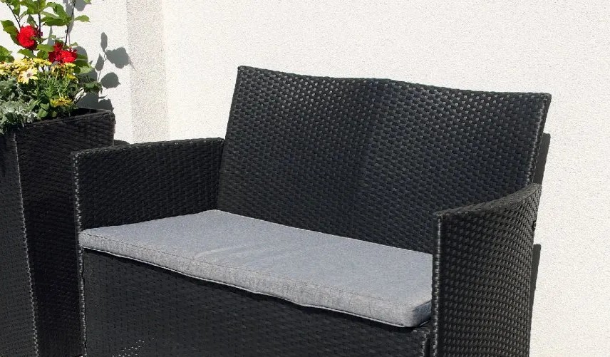 Zahradní nábytek i doplňky jako inspirace pro vaše balkóny, lodžie a zimní zahrady