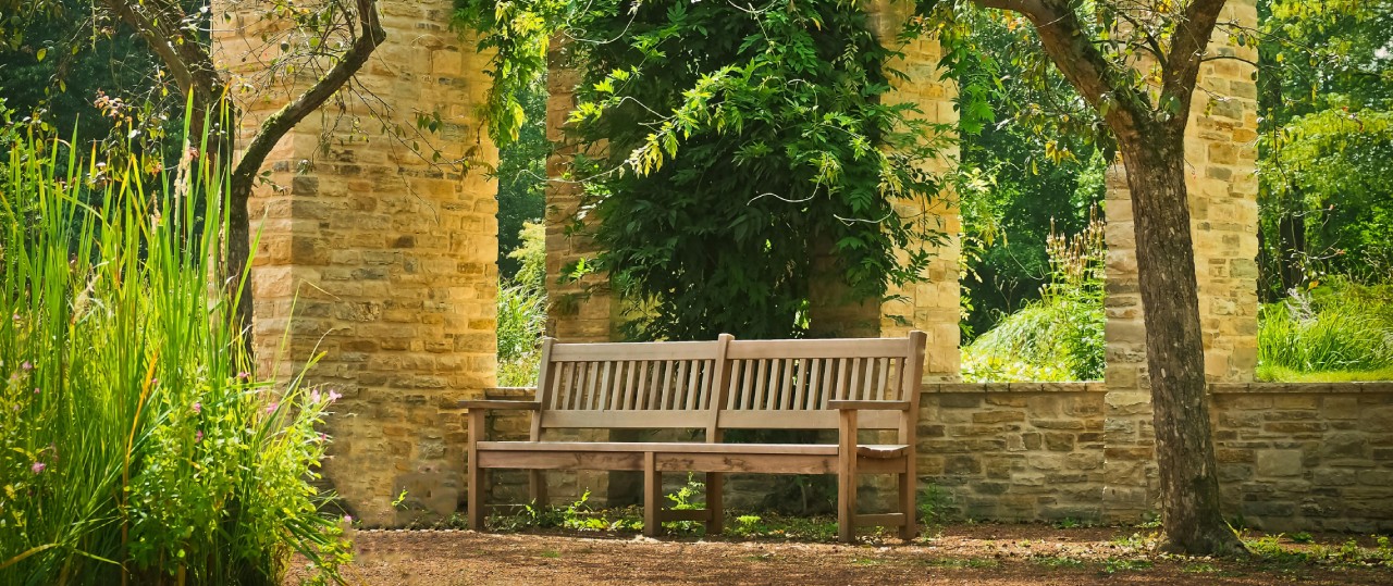 Jak si vychutnat naplno zahradní nábytek na zahradě