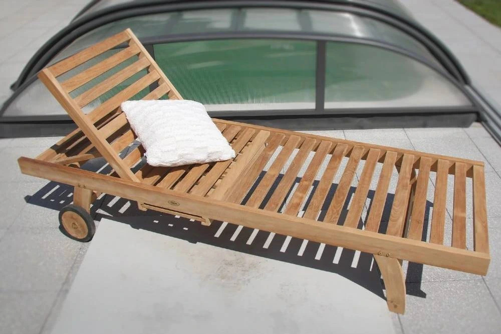 Nábytek na wellness terasu nejen pro hotel