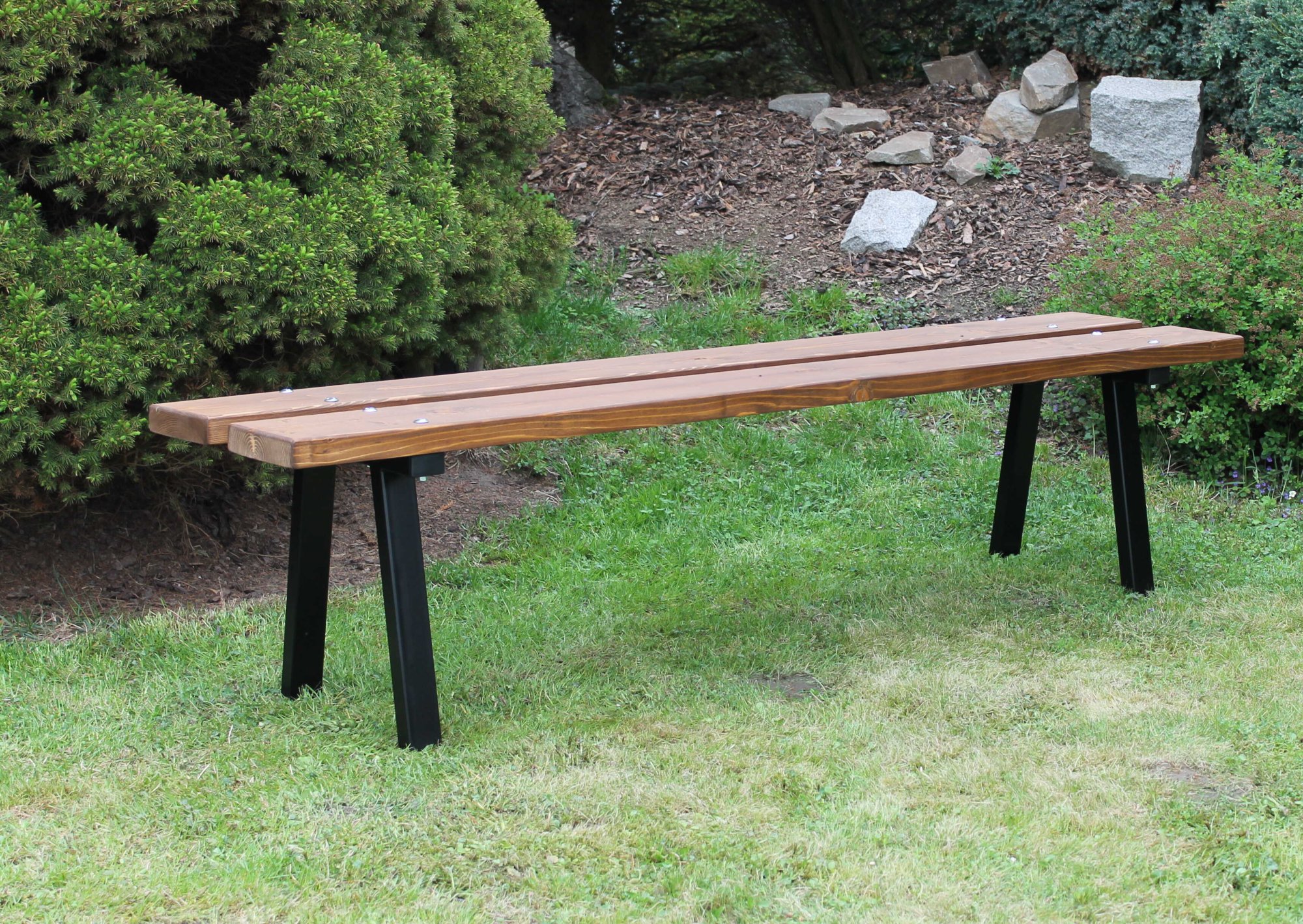 Práškové lakování – komaxit na kovové lavičky