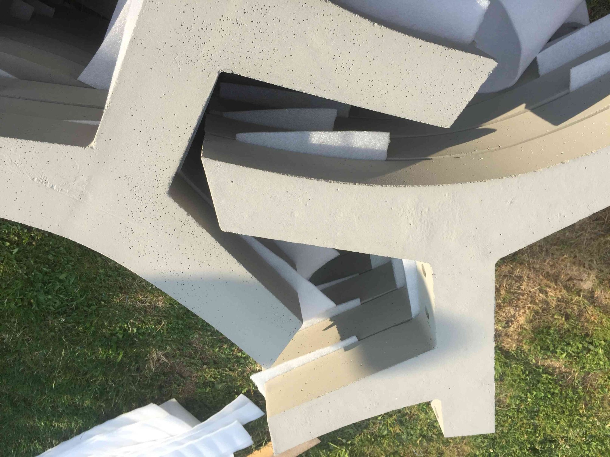 Výroba betonové podnože k lavičkám