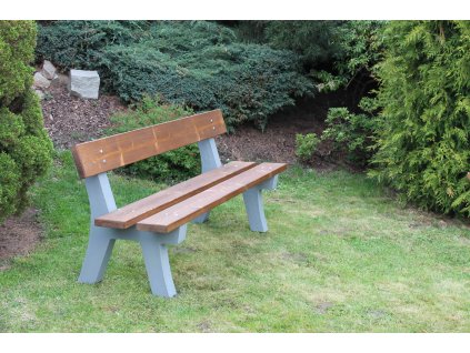 Betonove Lavice () Betonove Lavice