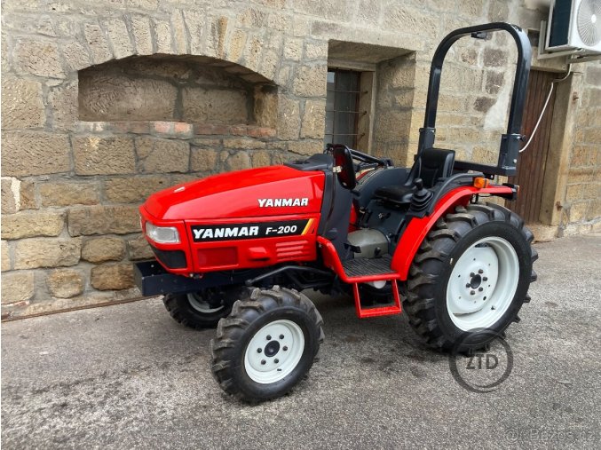 Yanmar F 200 D