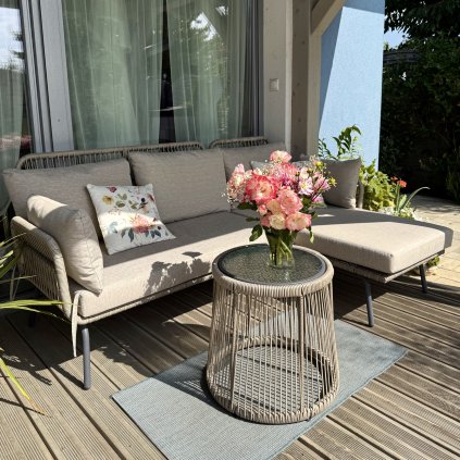 Záhradná rohová ratanová sedačka Jana so stolíkom