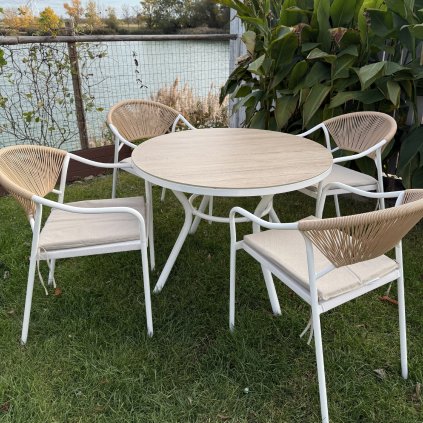 Záhradná jedálenská zostava Elvas pre 4 osoby s oceľovým rámom