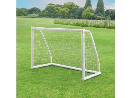 Futbalová bránka so sieťkou - 180x120 cm na tráve