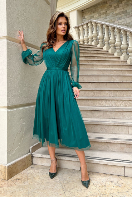 Smaragdové trblietavé midi tylové šaty