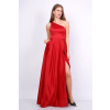 Červené dlhé saténové šaty na jedno rameno