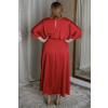 Červené midi saténové šaty s polodlhými rukávmi