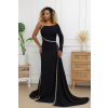 Čierne dlhé spoločenské šaty s jedným rukávom