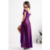 Trblietavé fialové dlhé spoločenské šaty s rozparkom