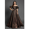 Luxusné hnedé plesové šaty s balónovými rukávmi