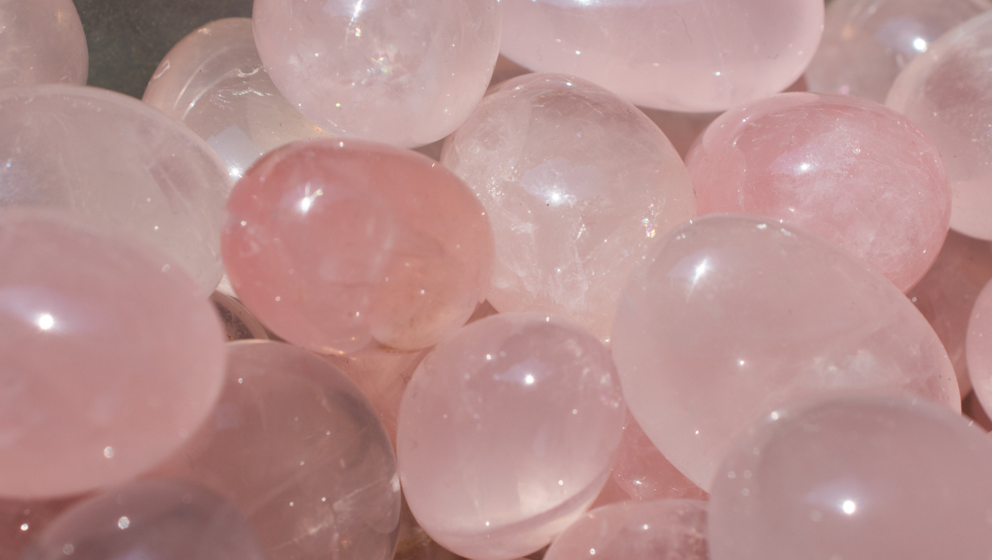 Růženín: kámen, který vtiskne harmonii