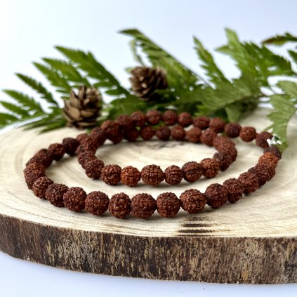 RUDRAKSHA korálky (tmavé) - náhrdelník ze vzácných dřevin