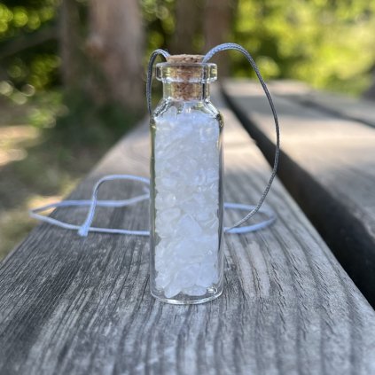 KŘIŠŤÁL - lahvička s minerály (velká)