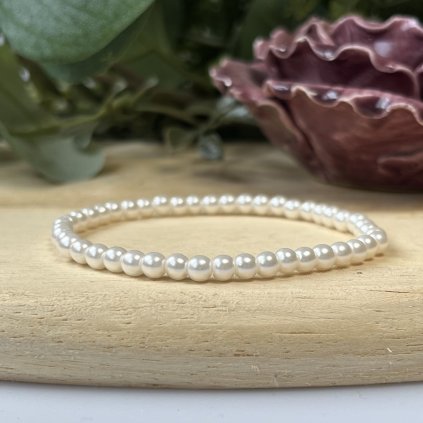 Skleněné voskované perly - bílé (4 mm)